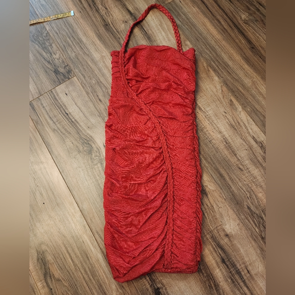 Dress red